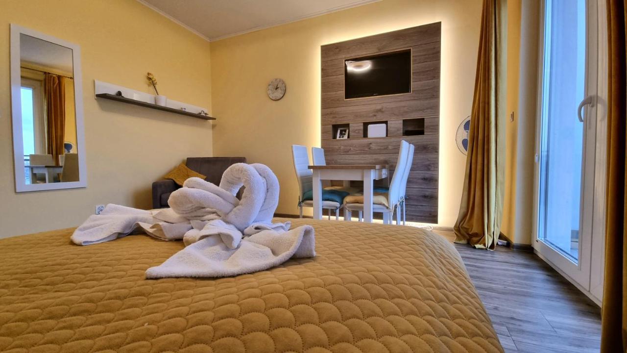 Apartament "Zloty Relaks" Tuz Przy Plazy Z Balkonem Z Widokiem Na Hel I Hamakami Puck Exterior foto
