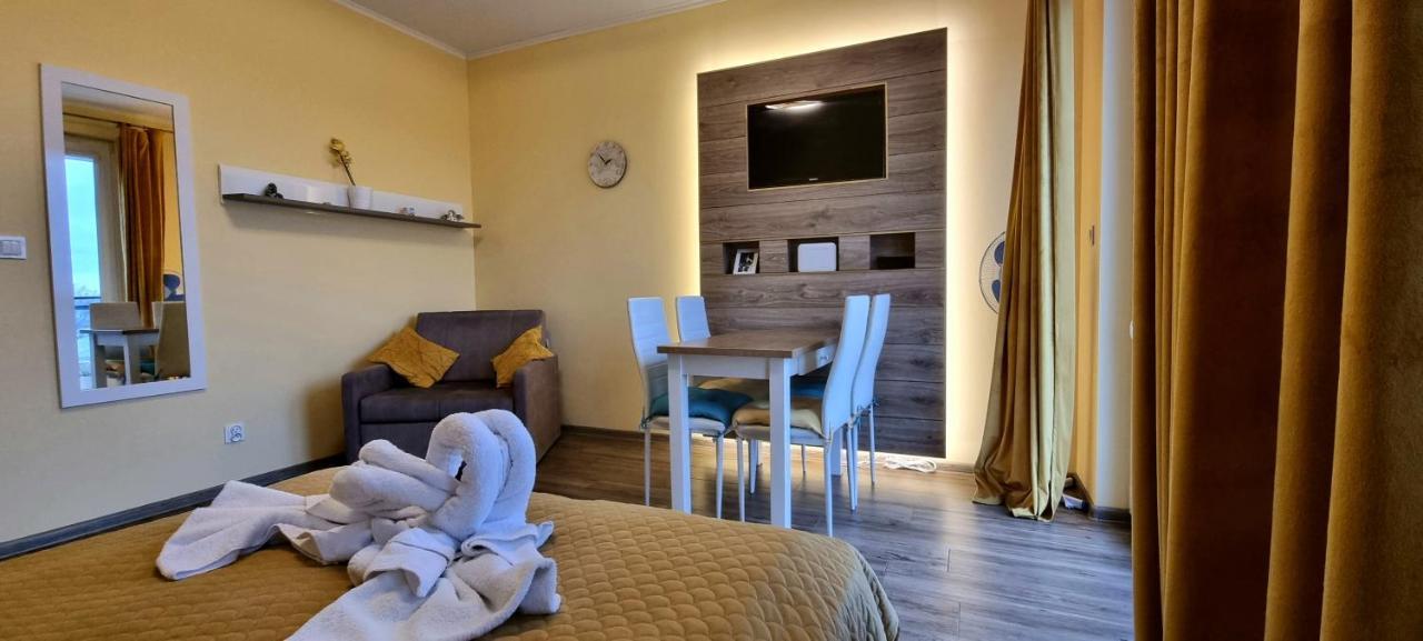 Apartament "Zloty Relaks" Tuz Przy Plazy Z Balkonem Z Widokiem Na Hel I Hamakami Puck Exterior foto